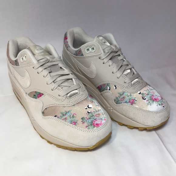 Nike Air Max 1 Floral Desert Suede Lifestyle Shoes - Picture 3 of 8